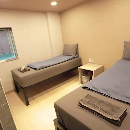 Seoul N Hostel